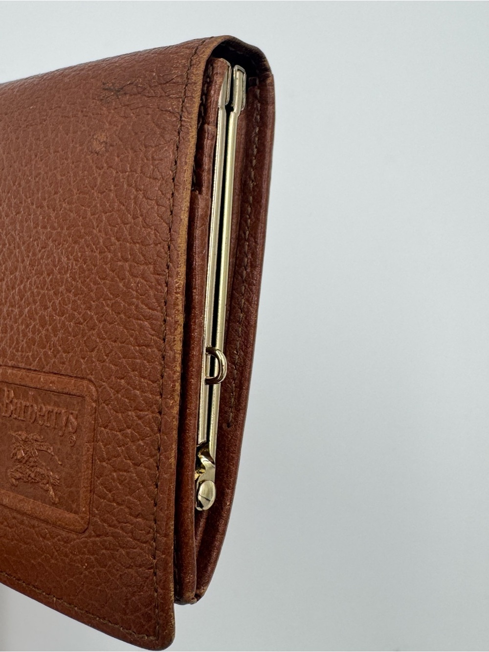 Burberrys Vintage Kisslock Brown Embossed Leather Logo Panel Nova Check Interior - Picture 12 of 12